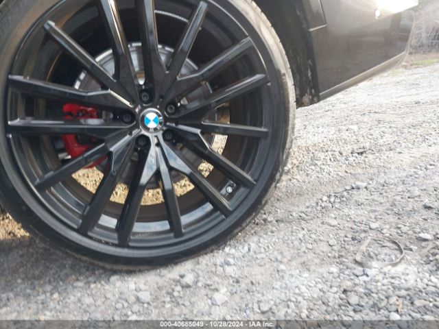 5UX33EU0XS9X20415 BMW X5 M60i