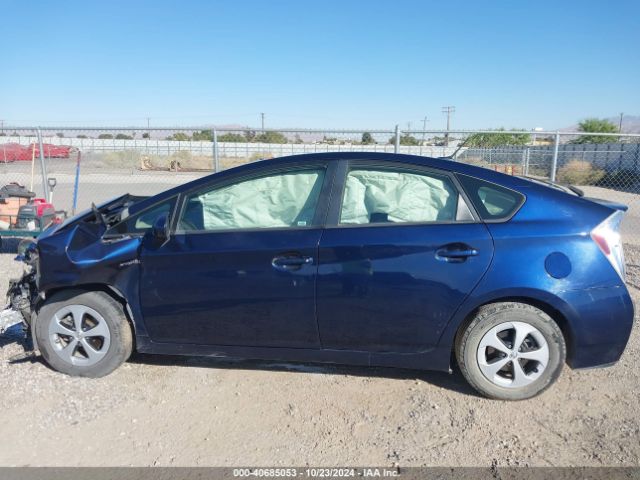 JTDKN3DU8F0465868 Toyota Prius