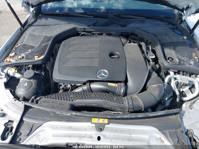 W1KWF8DB1MR614095 Mercedes-Benz C 300 Sedan
