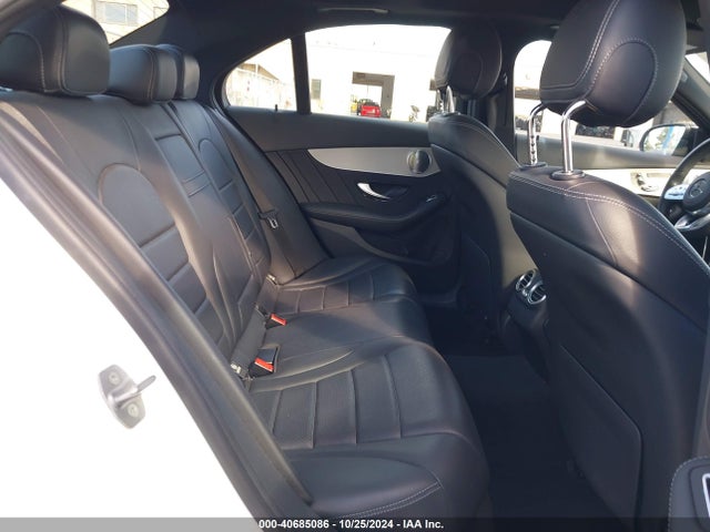 W1KWF8DB1MR614095 Mercedes-Benz C 300 Sedan