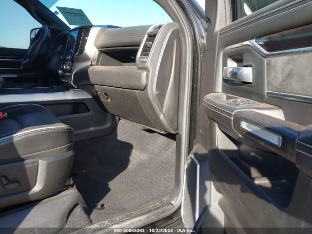 3C6UR5FJ6KG514641 RAM 2500 Laramie  4x4 6'4 Box