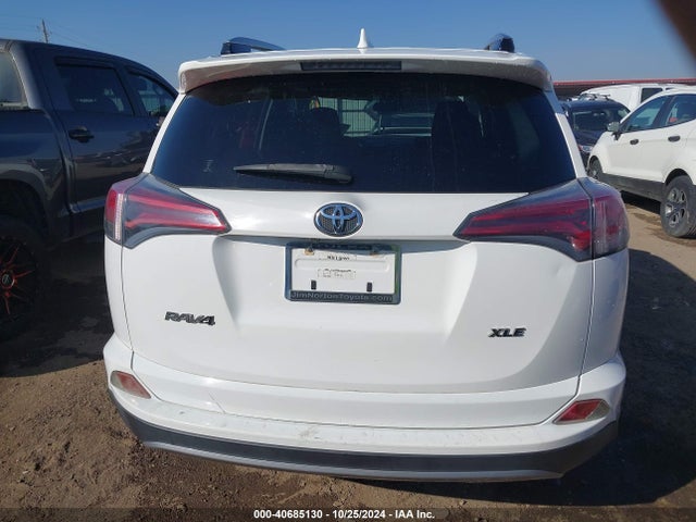 Toyota Rav4 Xle 2017 JTMWFREV7HD099373 Image 16