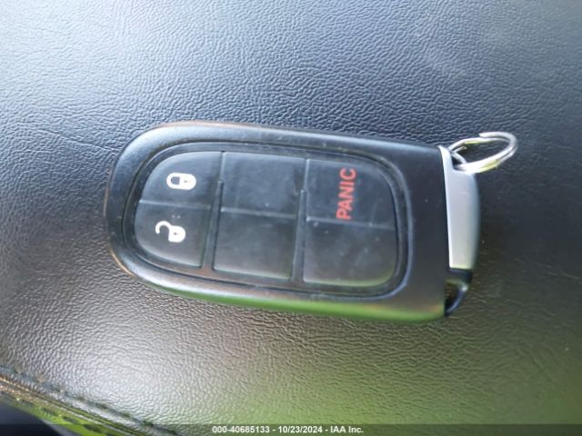 1C4PJMLB7KD437053 Jeep Cherokee Altitude 4x4