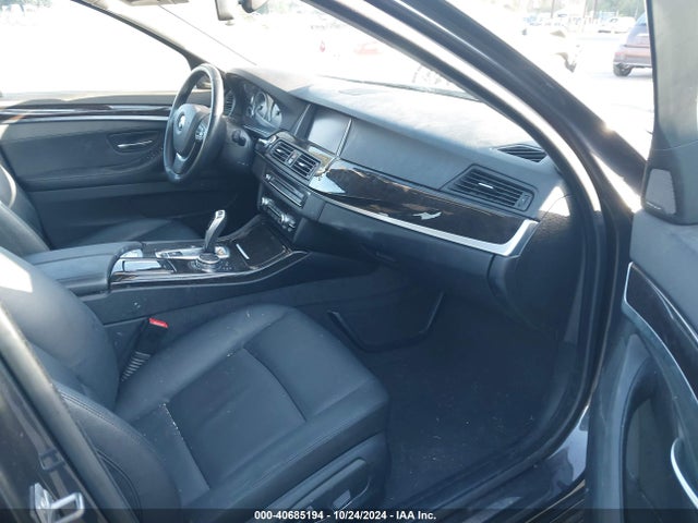 WBAXA5C59FD691687 BMW 535d