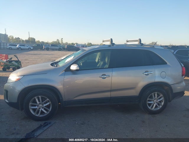 KIA SORENTO LX 2014 5XYKTDA69EG518801 Image 14