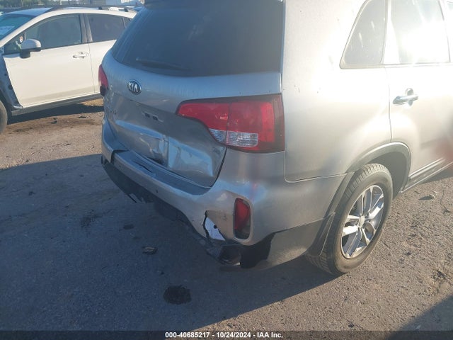KIA SORENTO LX 2014 5XYKTDA69EG518801 Image 6