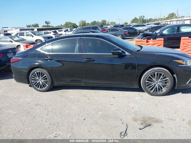 58ADZ1B14RU179690 Lexus ES 350