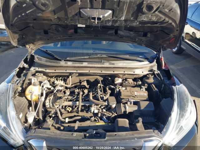 3N1CP5CU2JL512953 Nissan KICKS SV