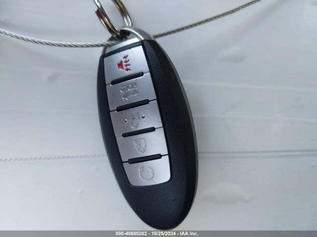 3N1CP5CU2JL512953 Nissan KICKS SV