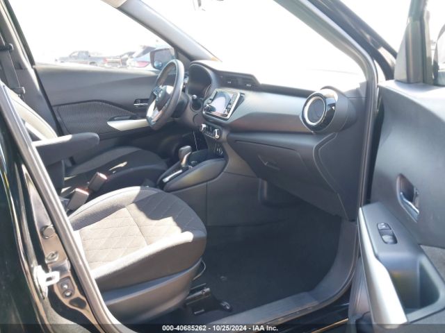 3N1CP5CU2JL512953 Nissan KICKS SV
