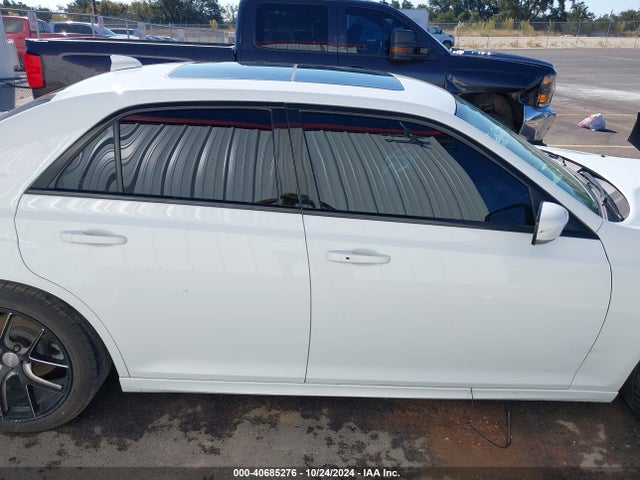 2C3CCABT8HH541679 Chrysler 300 300s