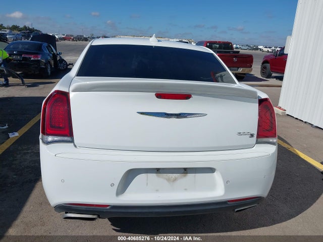 2C3CCABT8HH541679 Chrysler 300 300s