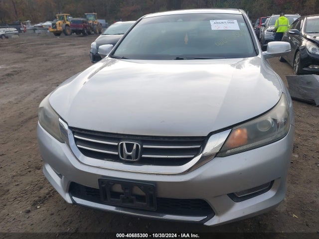 40685300 :رقم المزاد ، 1HGCR2F81DA077392 vin ، 2013 Honda Accord Ex-l مزاد بيع