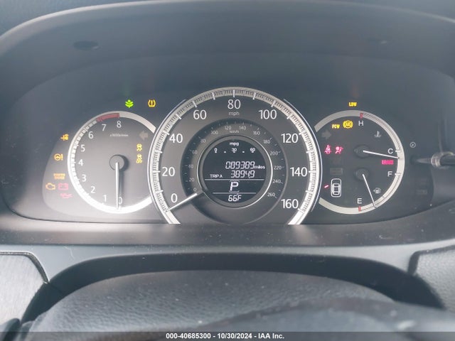 40685300 :رقم المزاد ، 1HGCR2F81DA077392 vin ، 2013 Honda Accord Ex-l مزاد بيع