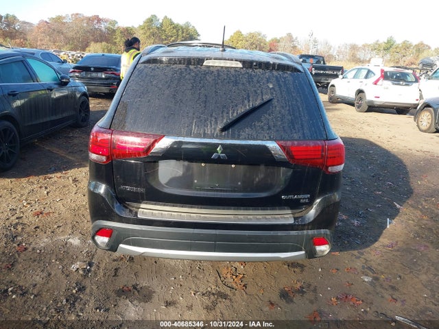 JA4AZ3A36GZ036070 Mitsubishi Outlander Sel