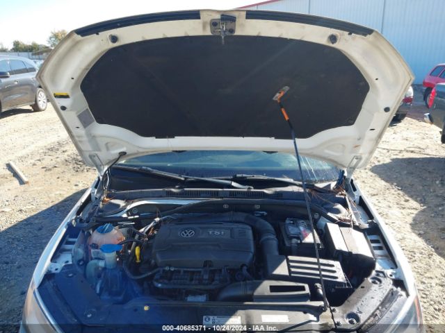 3VWD17AJXEM305019 Volkswagen Jetta 1.8t Se