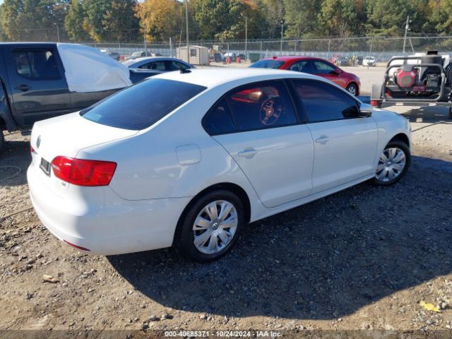 3VWD17AJXEM305019 Volkswagen Jetta 1.8t Se