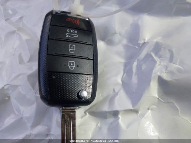 KNAFX4A67E5179709 KIA FORTE LX