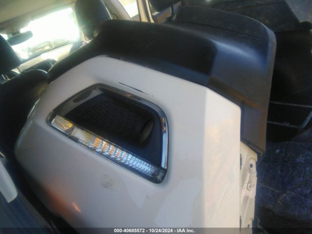 3C4NJDCB1JT349244 Jeep Compass Limited 4x4