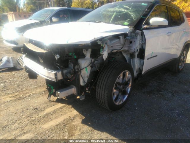 3C4NJDCB1JT349244 Jeep Compass Limited 4x4