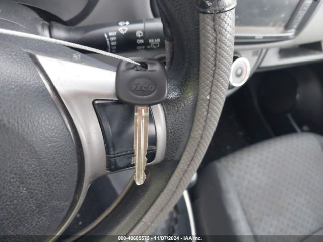 VNKKTUD30HA085169 Toyota YARIS L