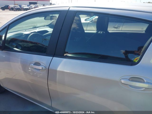 VNKKTUD30HA085169 Toyota YARIS L