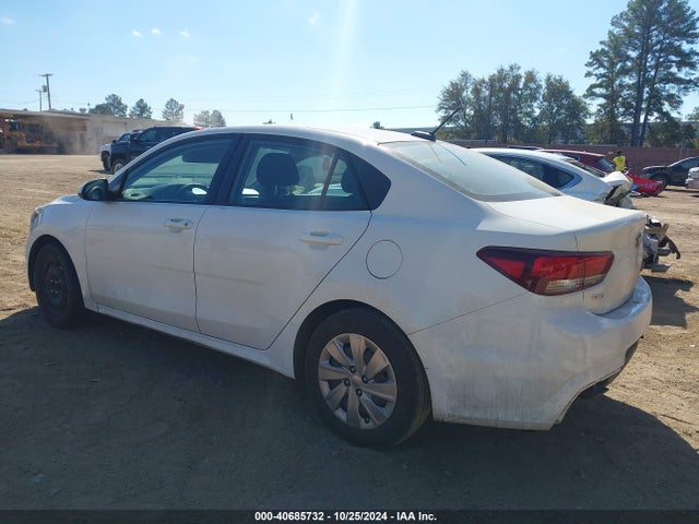 KIA RIO S 2018 3KPA24AB5JE125638 Image 3