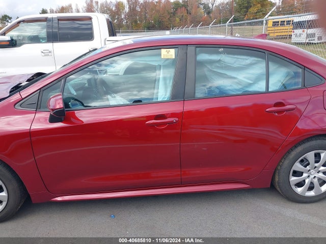 Toyota COROLLA LE 2022 5YFEPMAE1NP322212 Image 14