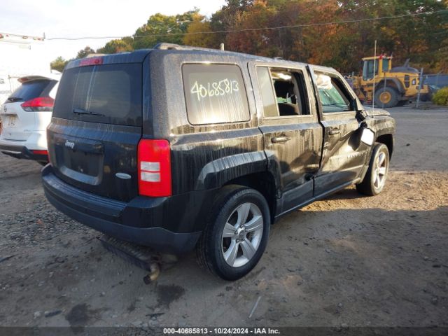1C4NJPFA6GD640468 Jeep Patriot Latitude