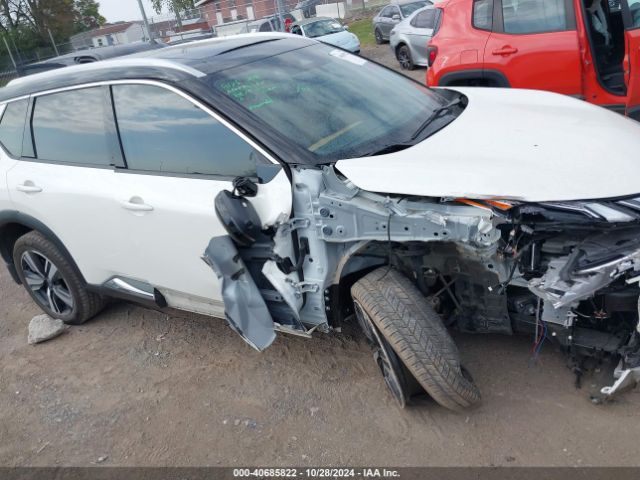 JN8BT3DC2PW105057 Nissan Rogue Platinum Fwd