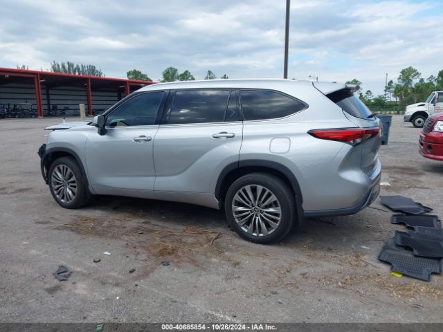 5TDFZRBH3MS129389 Toyota Highlander Platinum