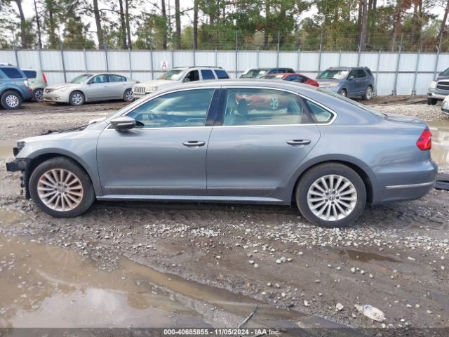 1VWBT7A34GC061262 Volkswagen Passat 1.8t Se
