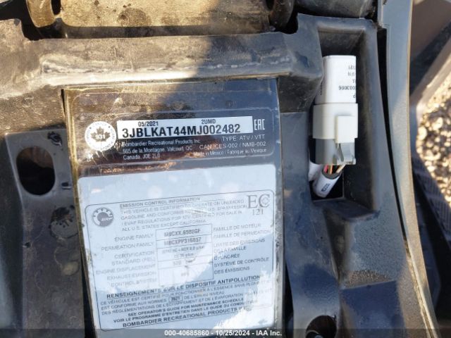 2021 CAN-AM OUTLANDER 3JBLKAT44MJ002482 Photo 9