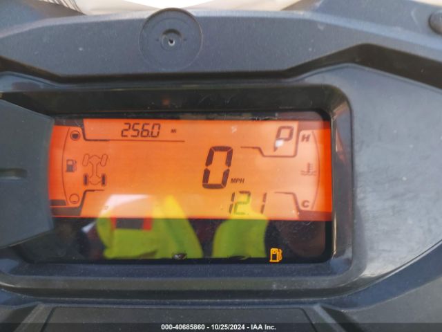 2021 CAN-AM OUTLANDER 3JBLKAT44MJ002482 Photo 6