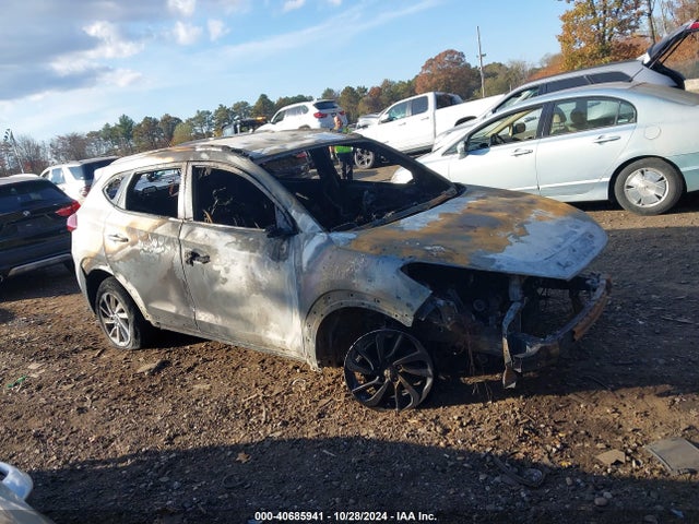 Hyundai TUCSON SE 2017 KM8J3CA46HU378323 Image 12