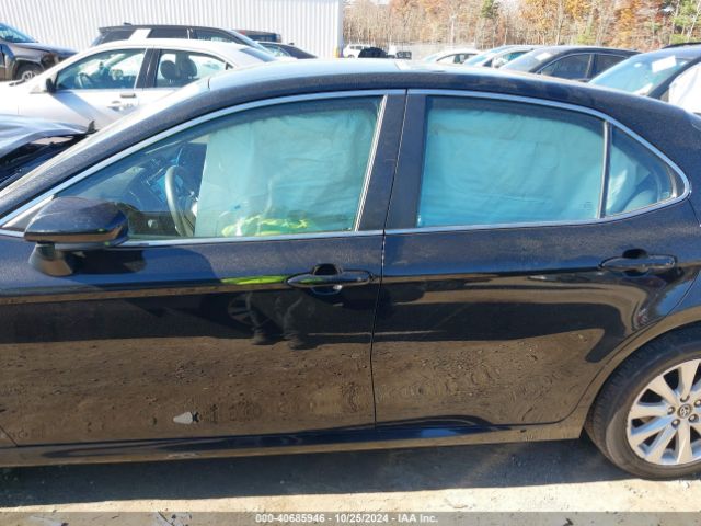 4T1B11HKXJU085744 Toyota CAMRY LE