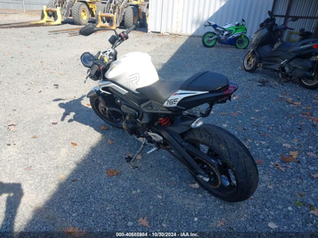 2024 TRIUMPH MOTORCYCLE STREET TRIPLE SMTA604S7RTBL1120 Photo 2