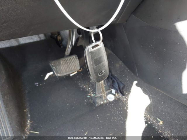 KNDJP3A57G7297555 KIA SOUL +