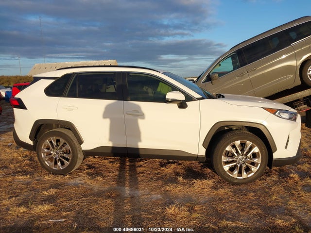 Toyota Rav4 Xle Premium 2020 JTMC1RFVXLD517529 Image 13