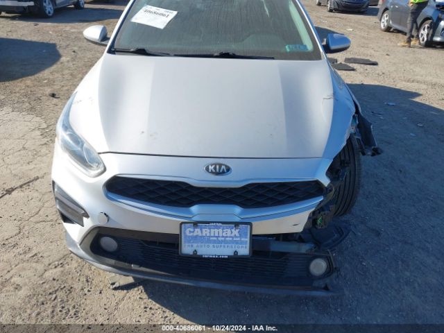 3KPF24AD7KE114052 KIA Forte Lxs