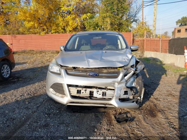 1FMCU9GX7FUA64283 Ford ESCAPE SE