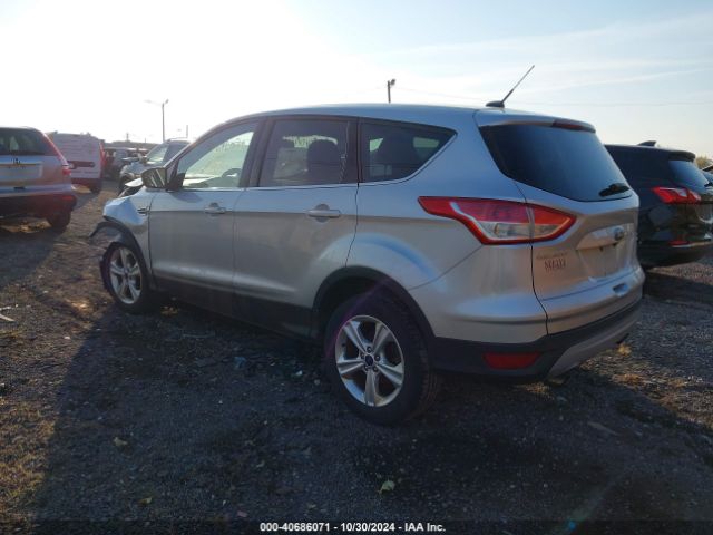 1FMCU9GX7FUA64283 Ford ESCAPE SE