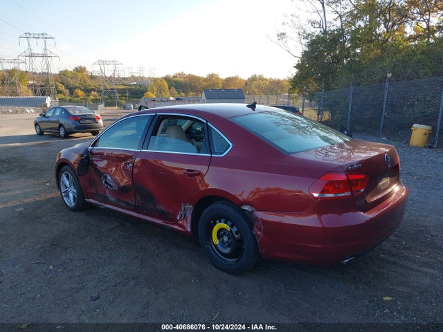 1VWBV7A32FC064816 Volkswagen Passat 2.0l Tdi Se