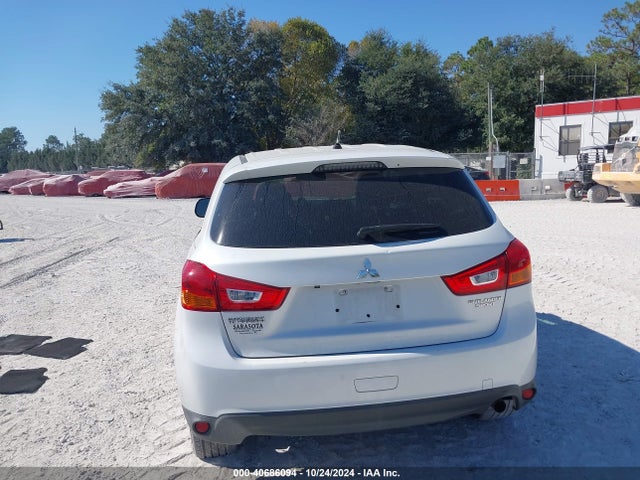 4A4AP3AU4FE045269 Mitsubishi Outlander Sport Es