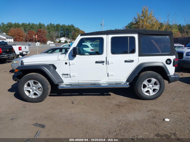 1C4HJXDG8MW864104 Jeep Wrangler Unlimited Sport S 4x4
