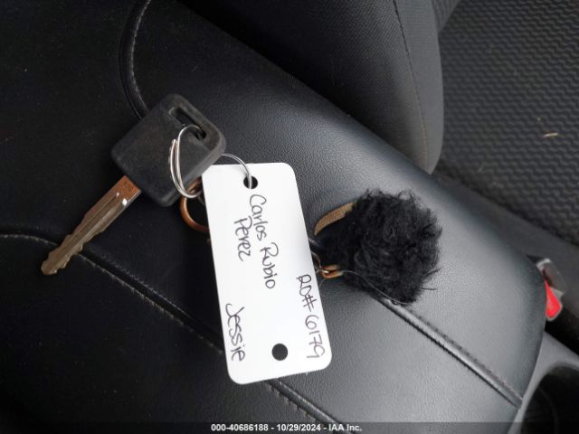 JN1BJ1CP9HW007237 Nissan Rogue Sport S