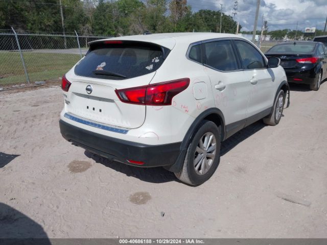 JN1BJ1CP9HW007237 Nissan Rogue Sport S