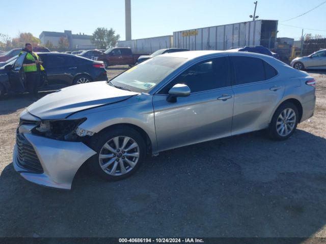 4T1B11HK8KU256685 Toyota CAMRY LE