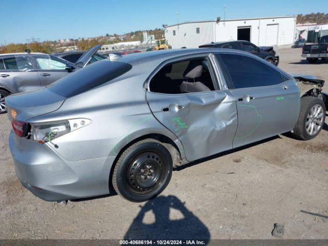 4T1B11HK8KU256685 Toyota CAMRY LE