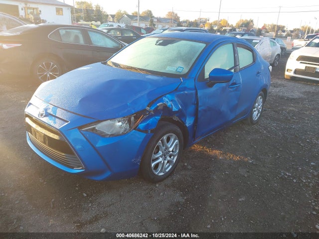 3MYDLBYV2HY186437 Toyota YARIS IA